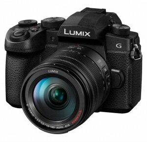 Panasonic Lumix DC-G90 Mirrorless Camera + Lumix 14-140mm Lens