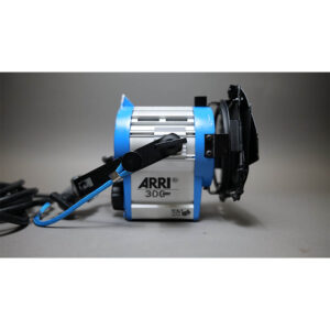 Used Arri 300 Plus Fresnel Light With Tripod