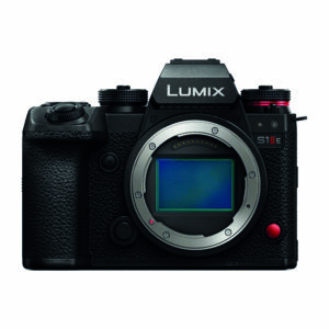 Panasonic LUMIX S1IIE - Body Only