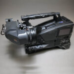 Used Sony PMW500 camera with Sony HDVF-20A Viewfinder - Cracked Handle - Dead Pixels_1